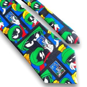 Vintage 1997 Looney Tunes Tie Marvin the Martian Bugs Bunny Stamp USA 52.5"x3.5"